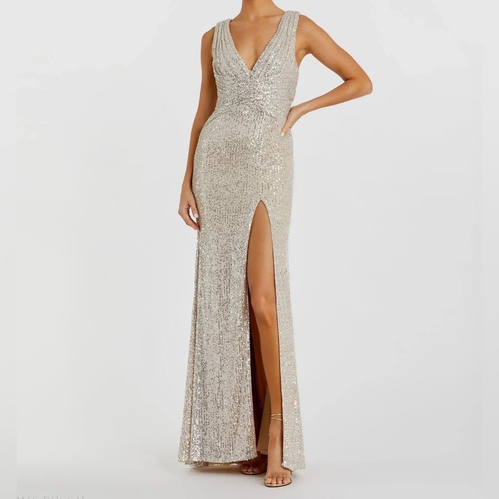 NWT | Mac Duggal 26598 Silver V-Neck Sequin Wrap Waist Gown | Sz 12 or 16